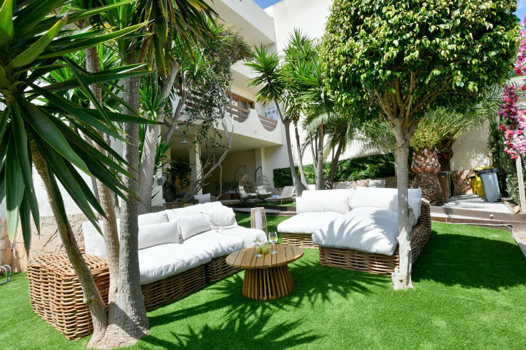 Apartamentos Estanques Colonia de Sant Jordi Екстериор снимка